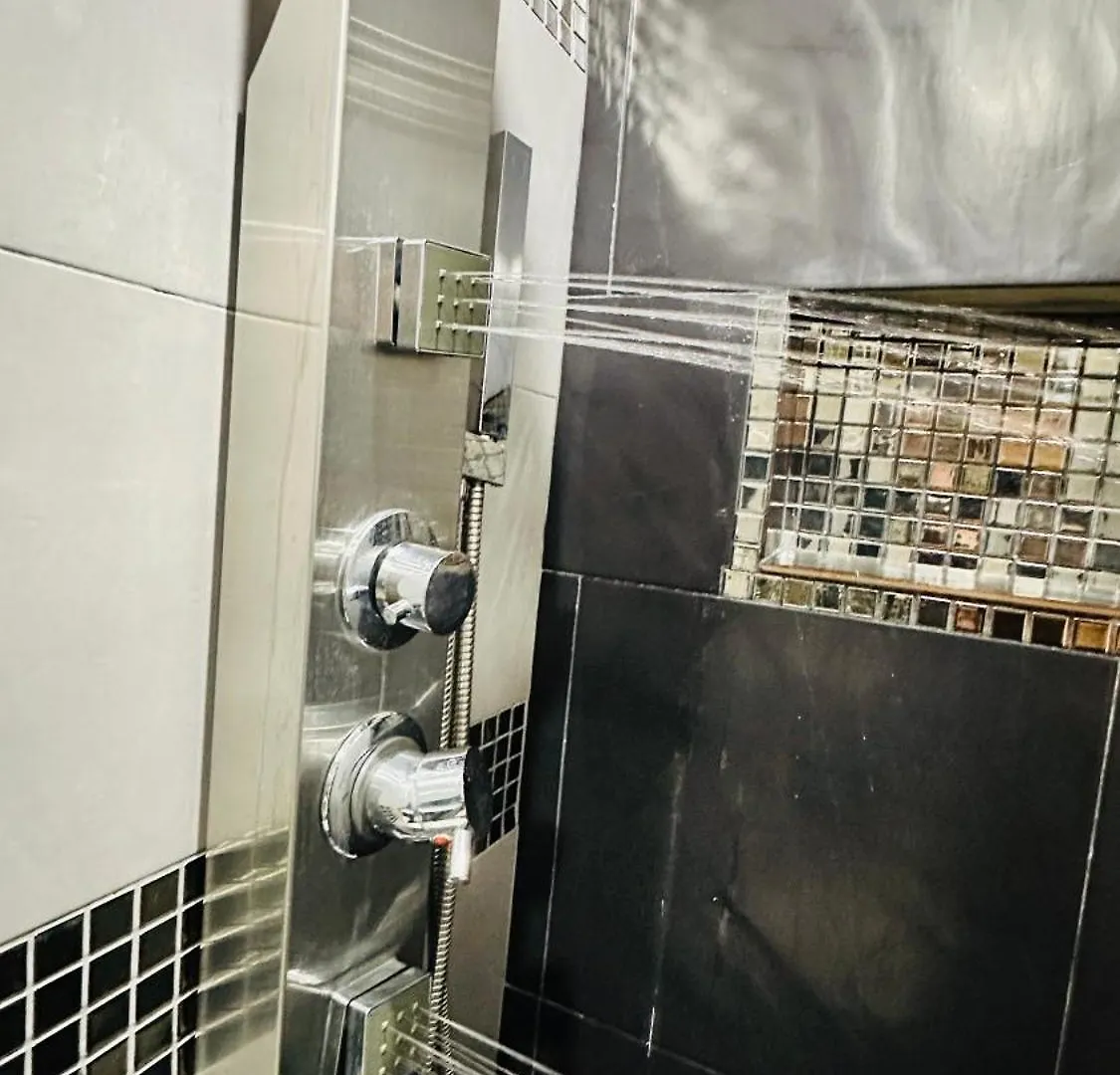 Apartment Apto Cerca A Plaza Mayor Medellin
